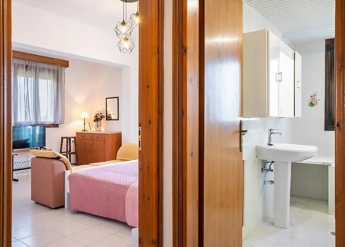 La Christine * Rhodes City